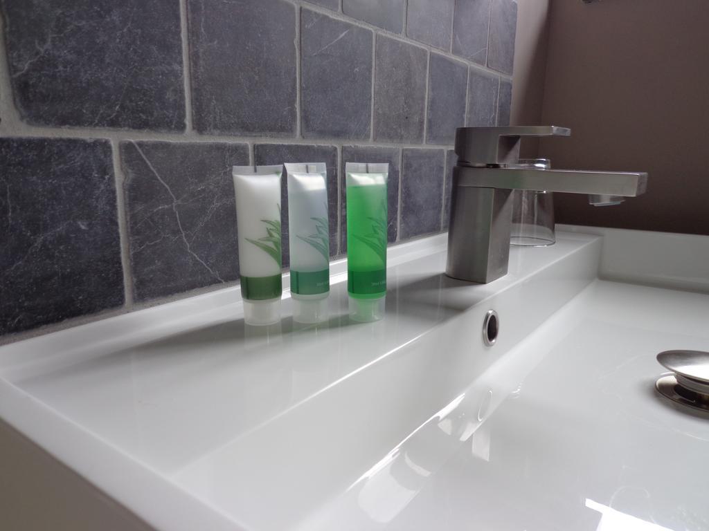 B&B Fragaria Hoogstraten Bilik gambar