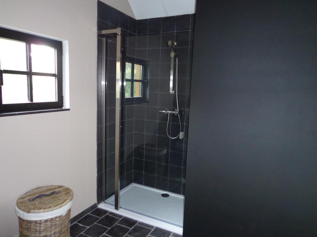 B&B Fragaria Hoogstraten Bilik gambar