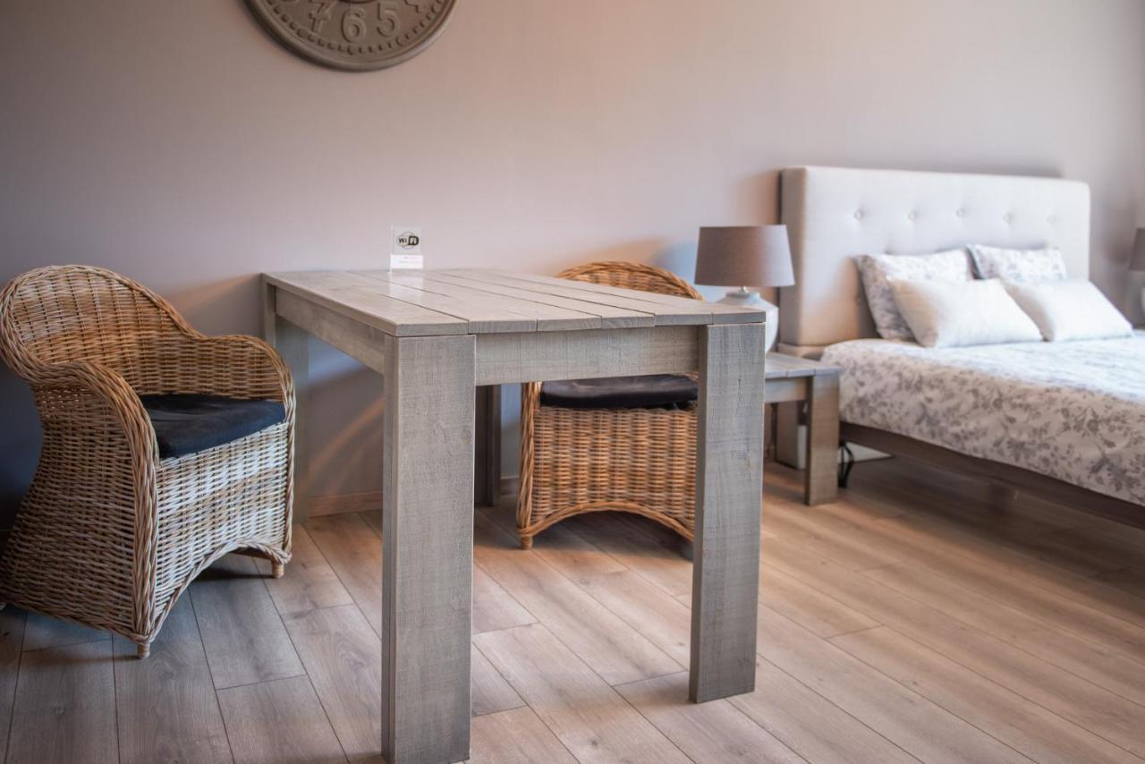 B&B Fragaria Hoogstraten Luaran gambar
